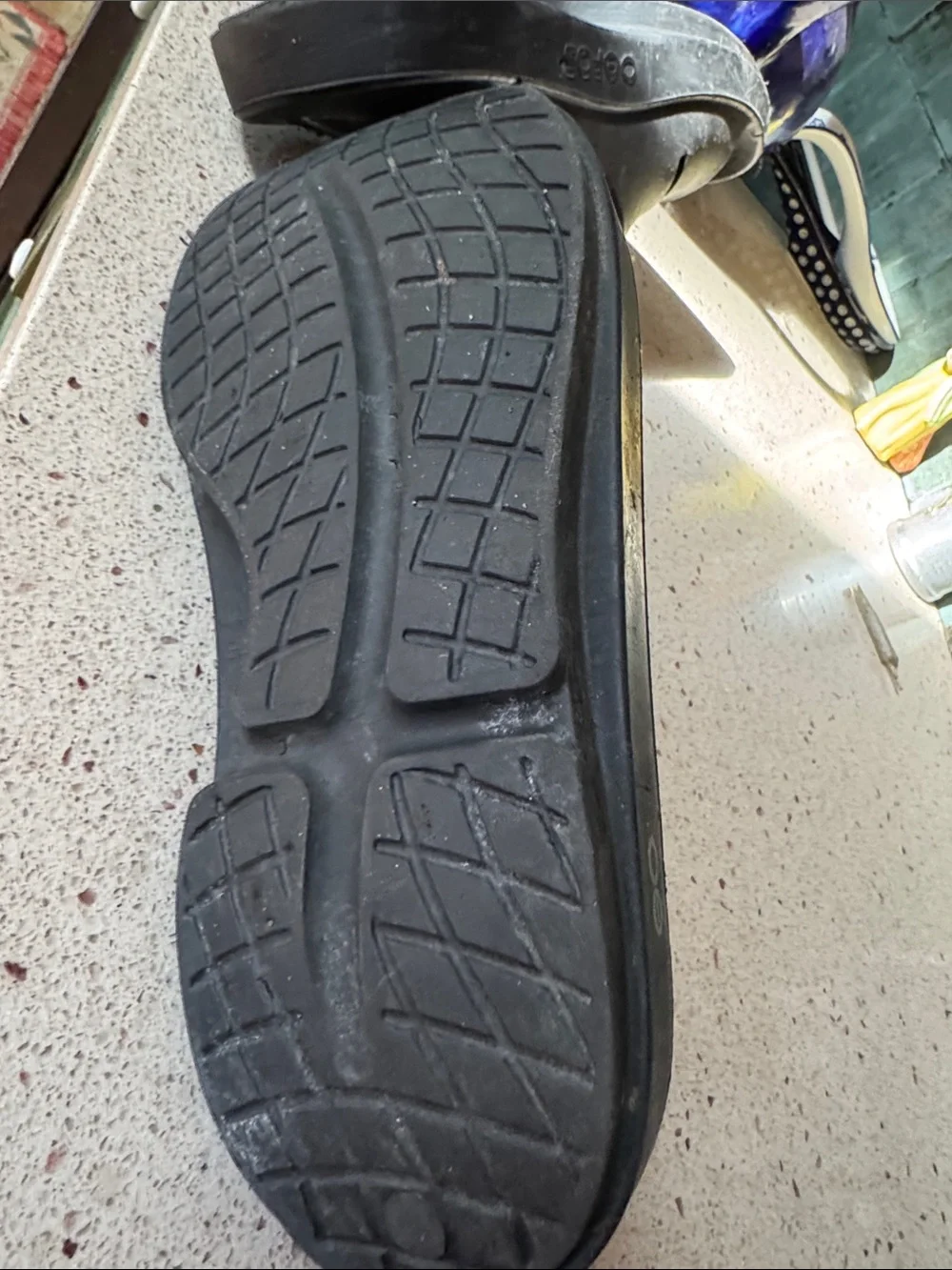 OOFOS Black Men's Slide Sandals